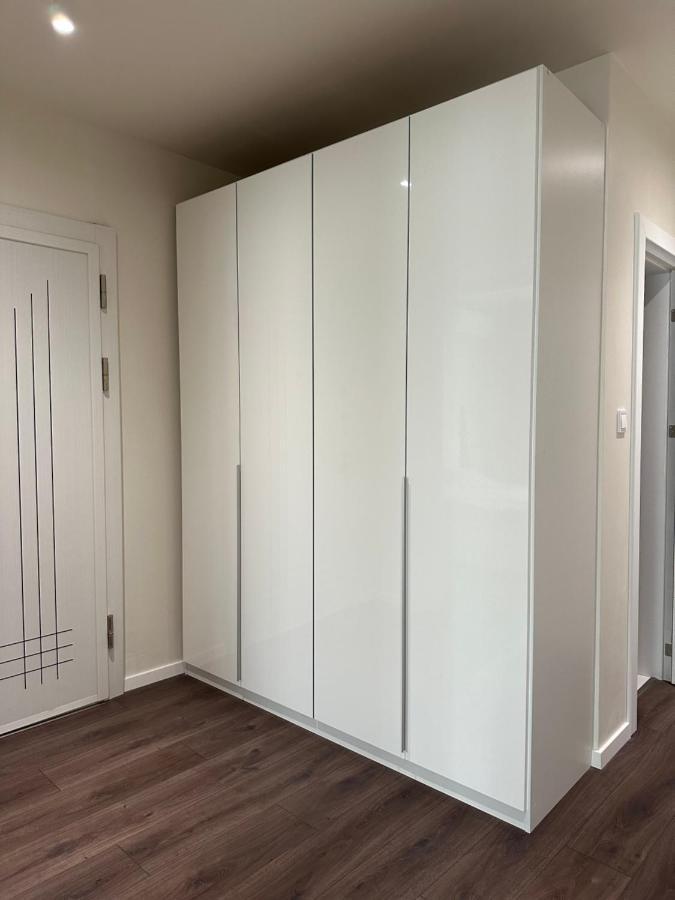 New Luxury Furnished Apartment - Beach, Varna Center & Fast Wi-Fi 외부 사진